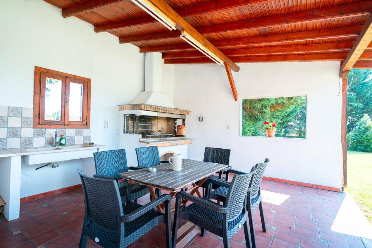 Villa Bougainvillea เอปาโนมี ภายนอก รูปภาพ