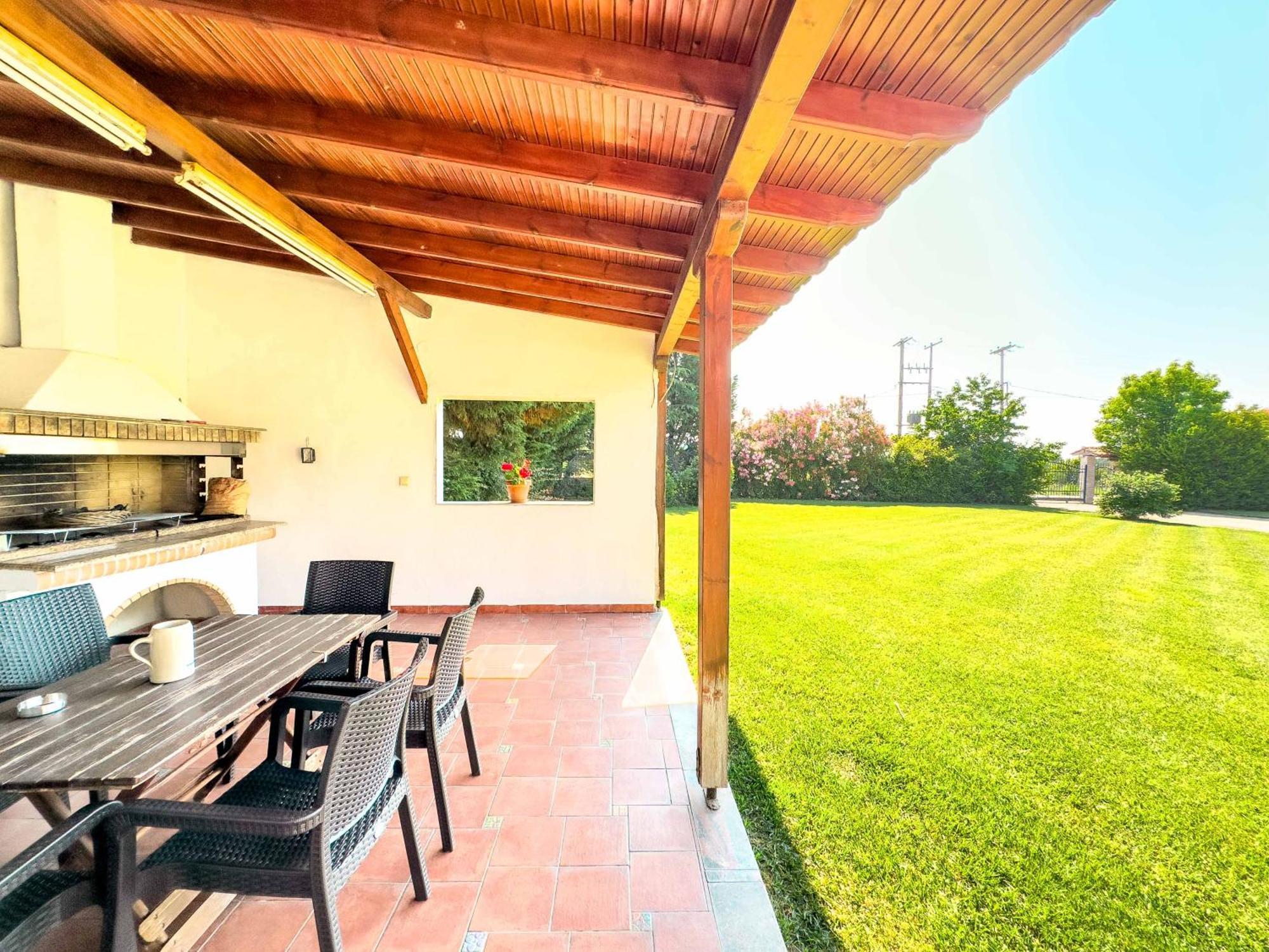 Villa Bougainvillea เอปาโนมี ภายนอก รูปภาพ